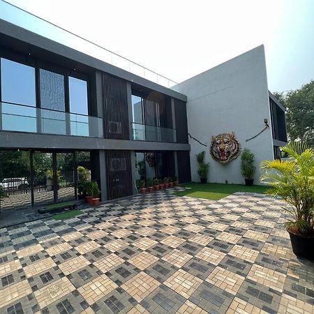 Stayhaven Starmount 4Bhk & Pool Mumbai Exterior foto