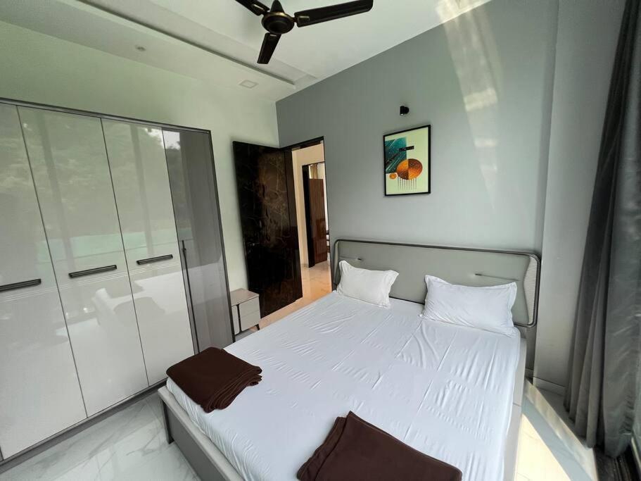 Stayhaven Starmount 4Bhk & Pool Mumbai Exterior foto