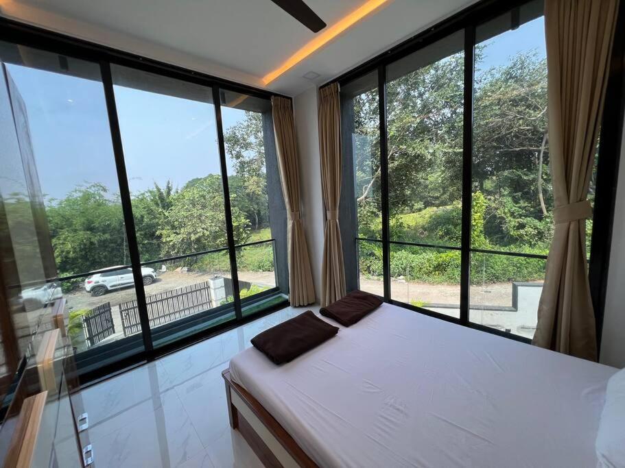 Stayhaven Starmount 4Bhk & Pool Mumbai Exterior foto