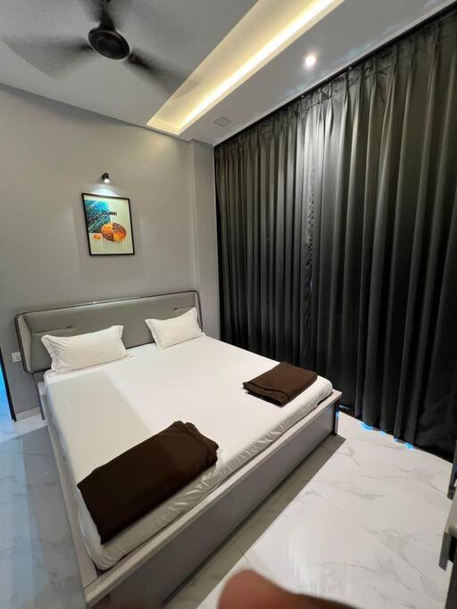 Stayhaven Starmount 4Bhk & Pool Mumbai Exterior foto